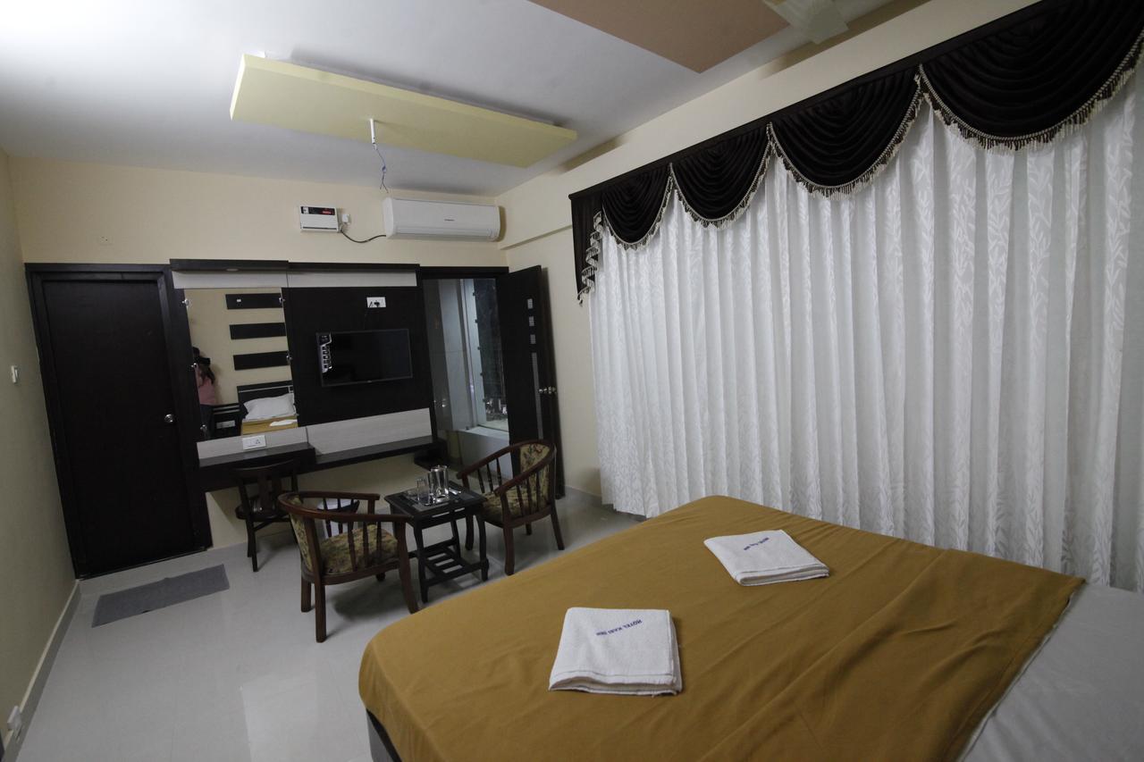 Hotel Kasi Inn Thanjavur Exterior photo